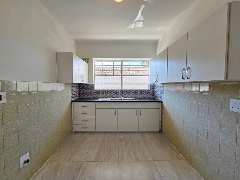 To Let 2 Bedroom Property for Rent in Wynberg Western Cape